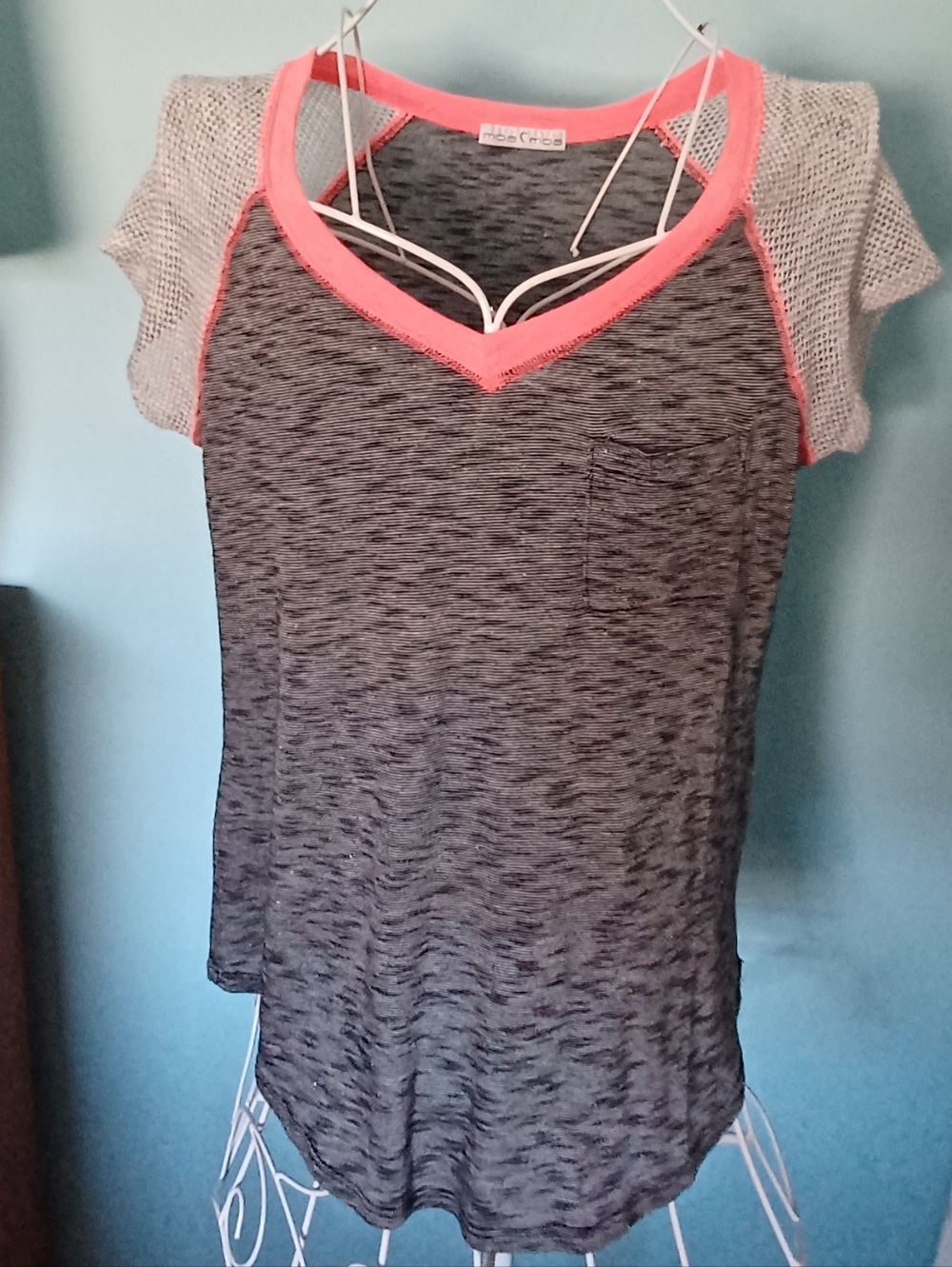 EUC Moa Moa Nubby Fabric Short Sleeve Tshirt - Women's Size Large?